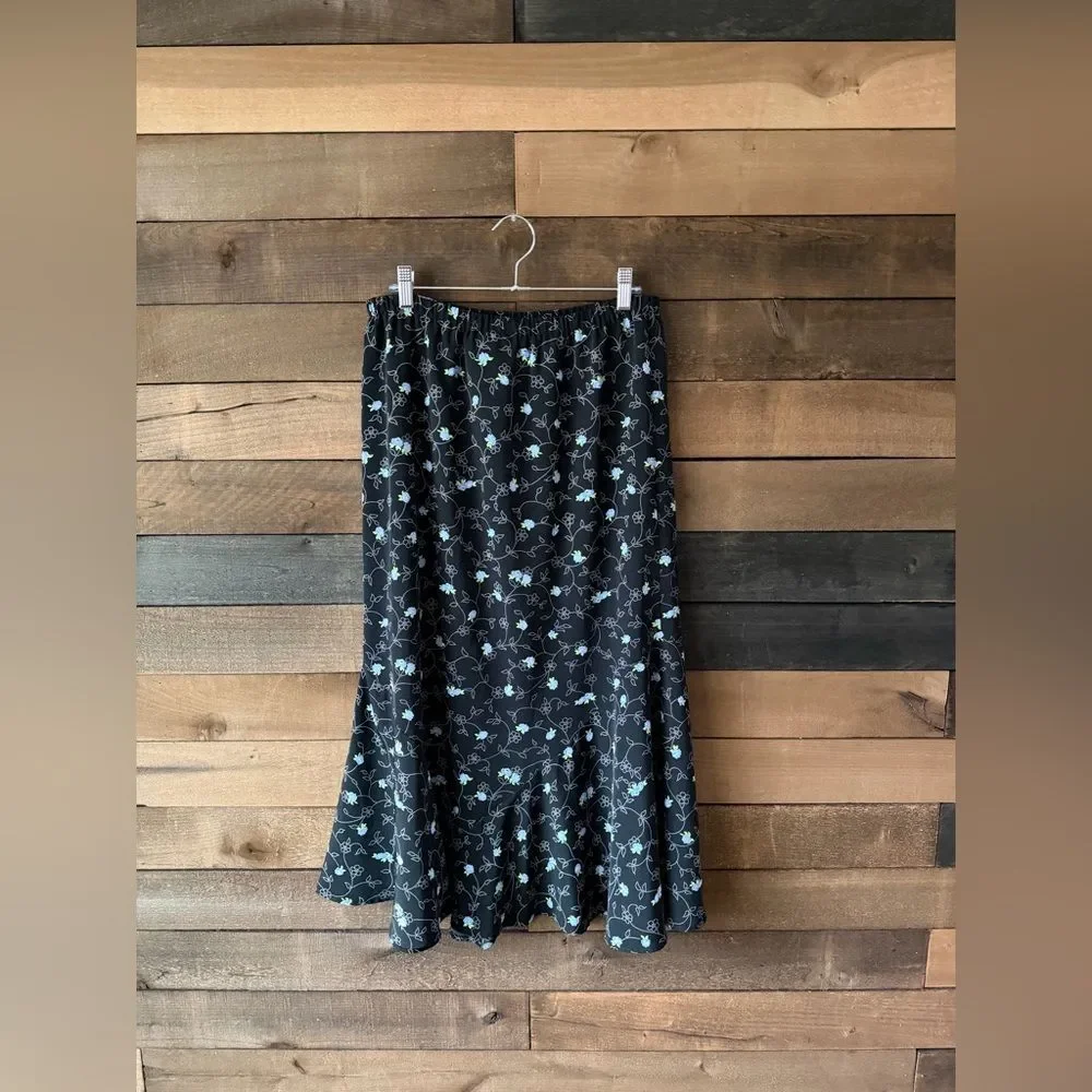 Vintage Sag Harbor Black Floral Midi Skirt Y2K Cottagecore